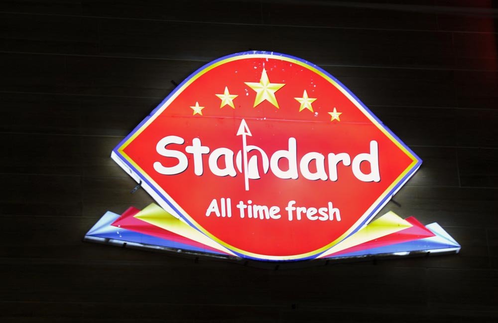 standard hotel in reengus