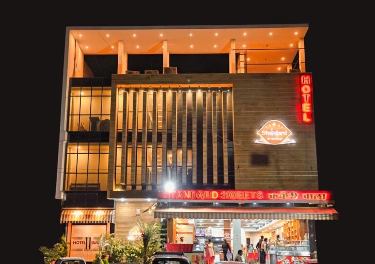 standard hotel in reengus